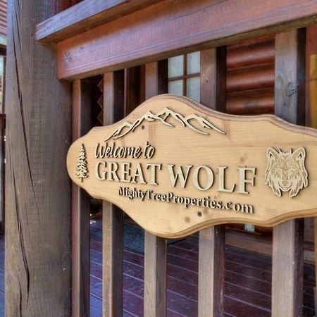 Great Wolf Cabin In Pigeon Forge! Villa Kültér fotó