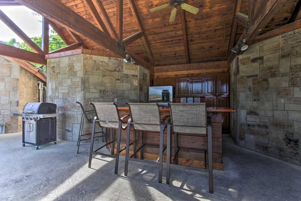 Great Wolf Cabin In Pigeon Forge! Villa Kültér fotó