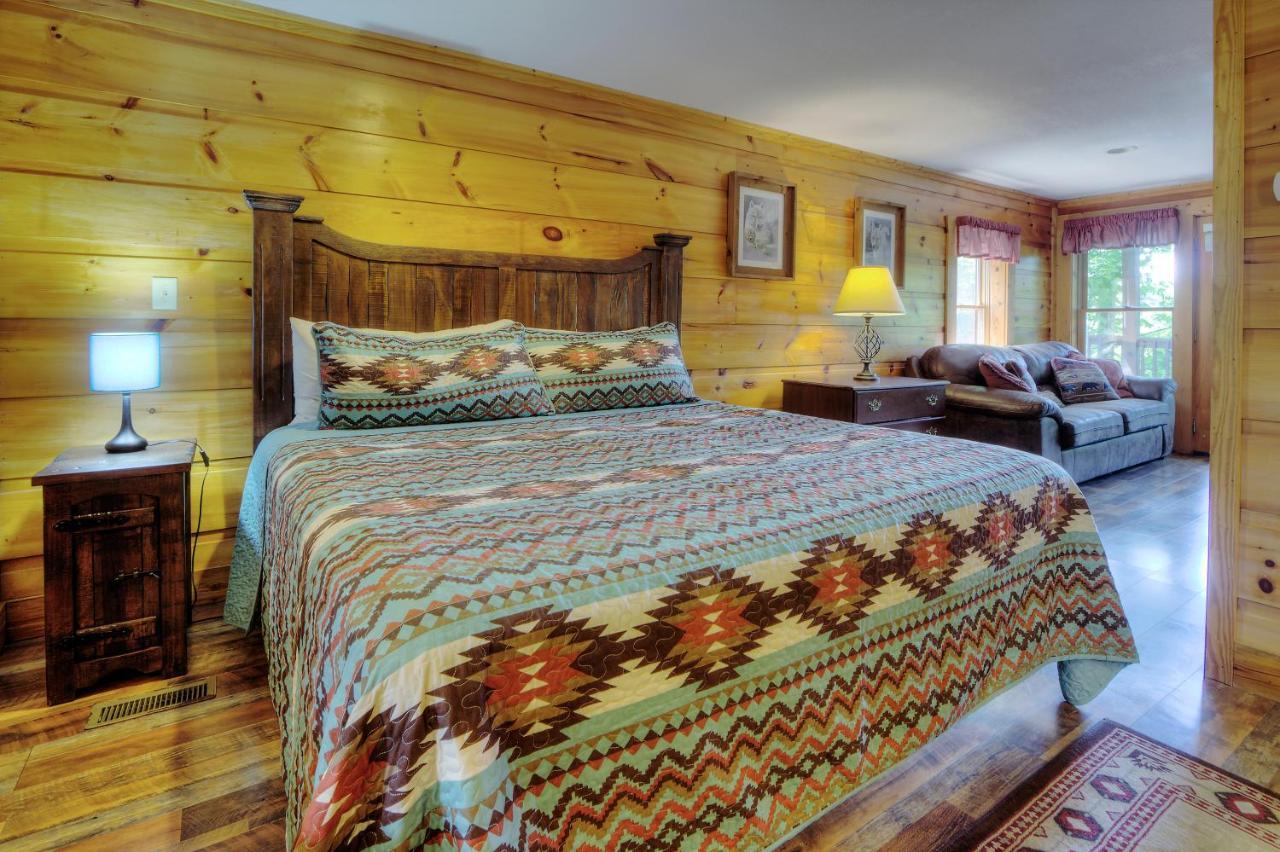 Great Wolf Cabin In Pigeon Forge! Villa Kültér fotó
