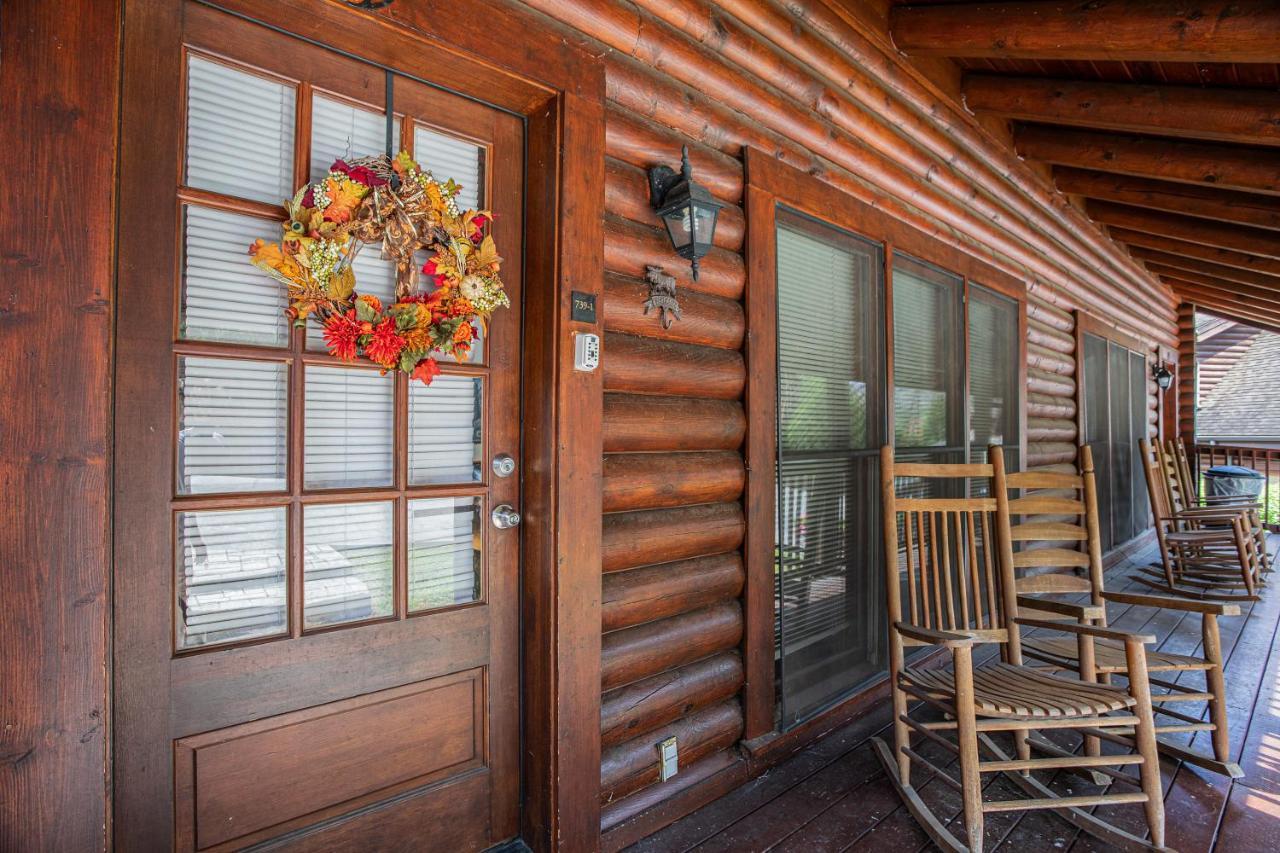 Great Wolf Cabin In Pigeon Forge! Villa Kültér fotó